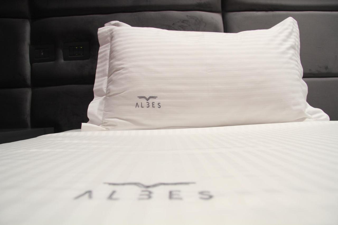 Albes Hotel 피에르 외부 사진